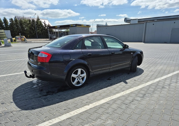 Audi A4 cena 12400 przebieg: 184000, rok produkcji 2003 z Tuchola małe 106